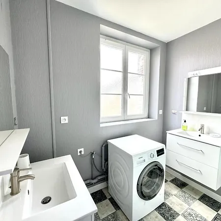 Magnifique 3 - Parking - Hyper Centre - Gare Appartamento